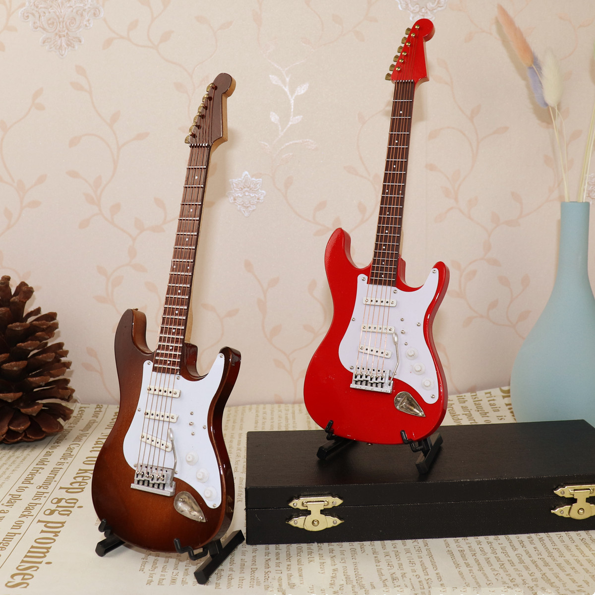 Mini Gitar Listrik Kayu Miniat - Musical Instrument Old ulasan dan harga